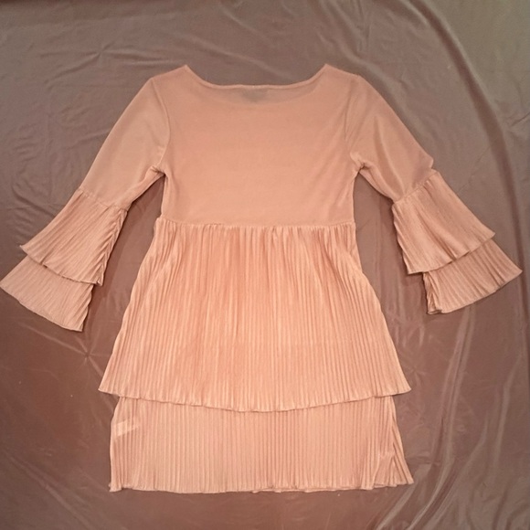 Topshop Blush Pink Long Sleeve Pleated Tiered Mini Dress Size 2/XS - Picture 3 of 8